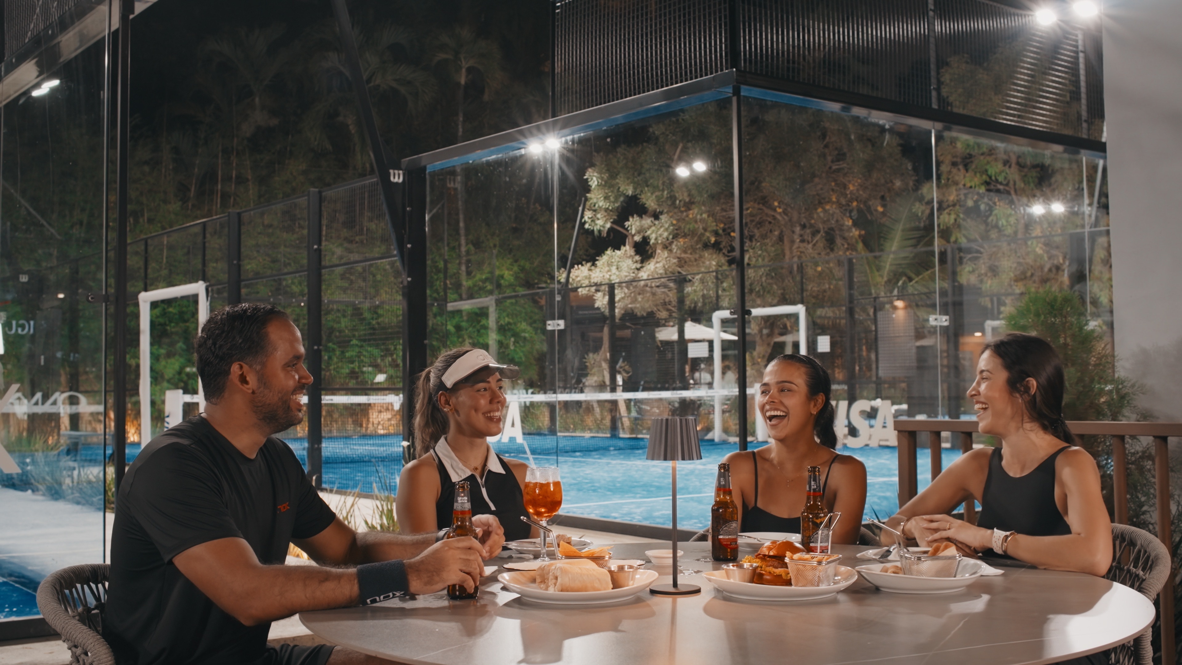 Padel Social Club, still 8